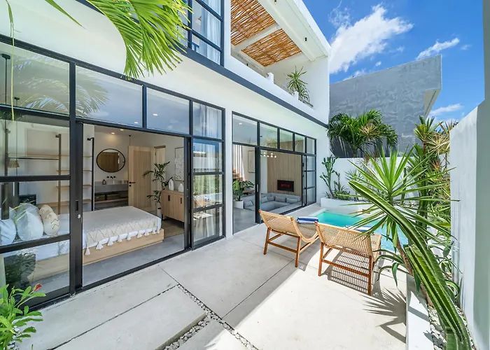 Villa Hubert - Sophisticated 2br With Pool And Prime Location Canggu (Bali)