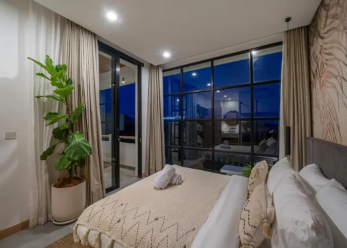 Villa Hubert - Sophisticated 2br With Pool And Prime Location Canggu (Bali)